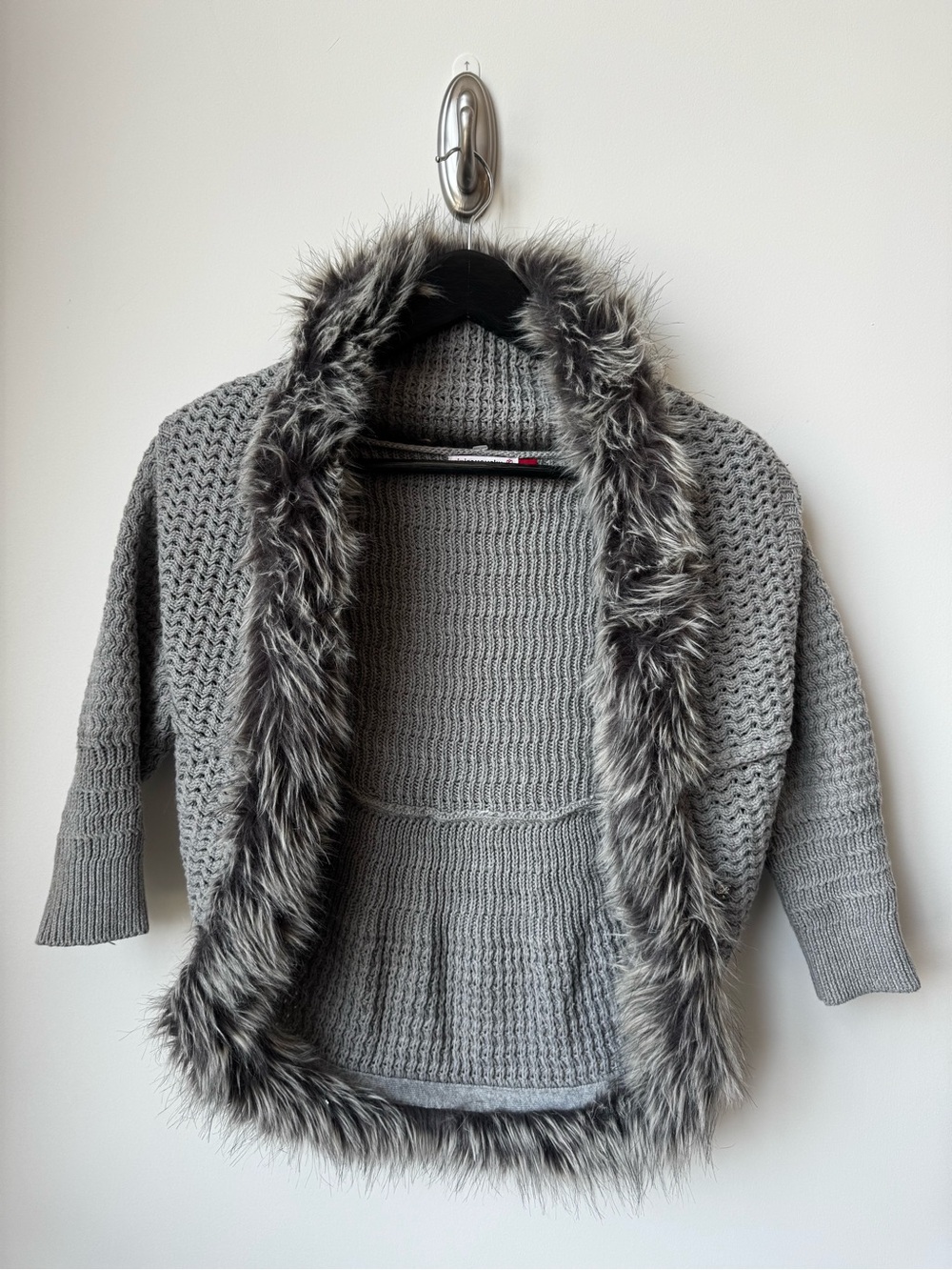 Cozy Grey Faux-Fur Trim Knit Cardigan